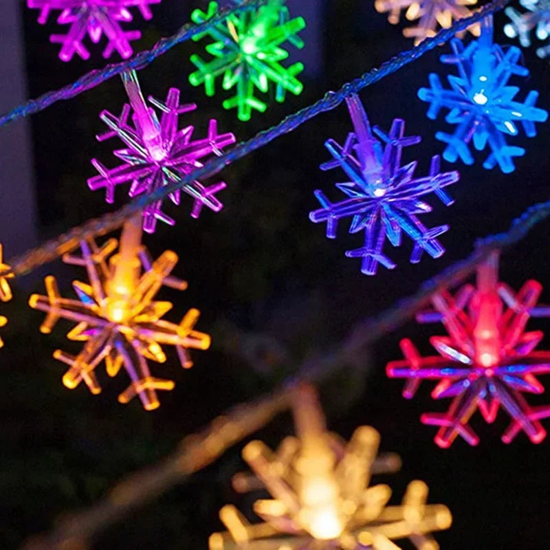 Solar Powered Snowflake LED String Lights - Waterproof & Eco-Friendly Outdoor Holiday Lights, 8 Hours of Illumination | Perfect for Garden, Patio, Christmas & Party Décor